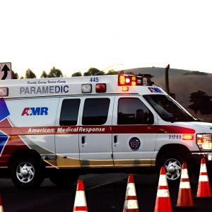 ambulance 4347620 1920 300x300